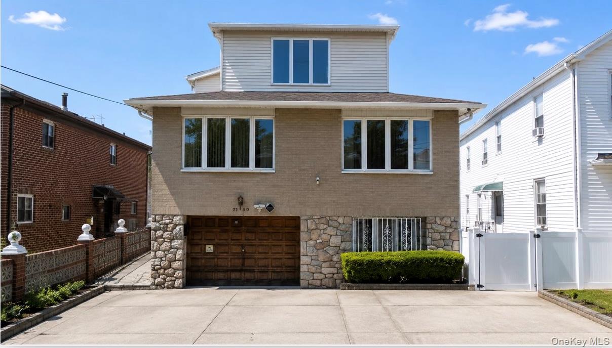 71 30 165th St, Fresh Meadows, NY 11365