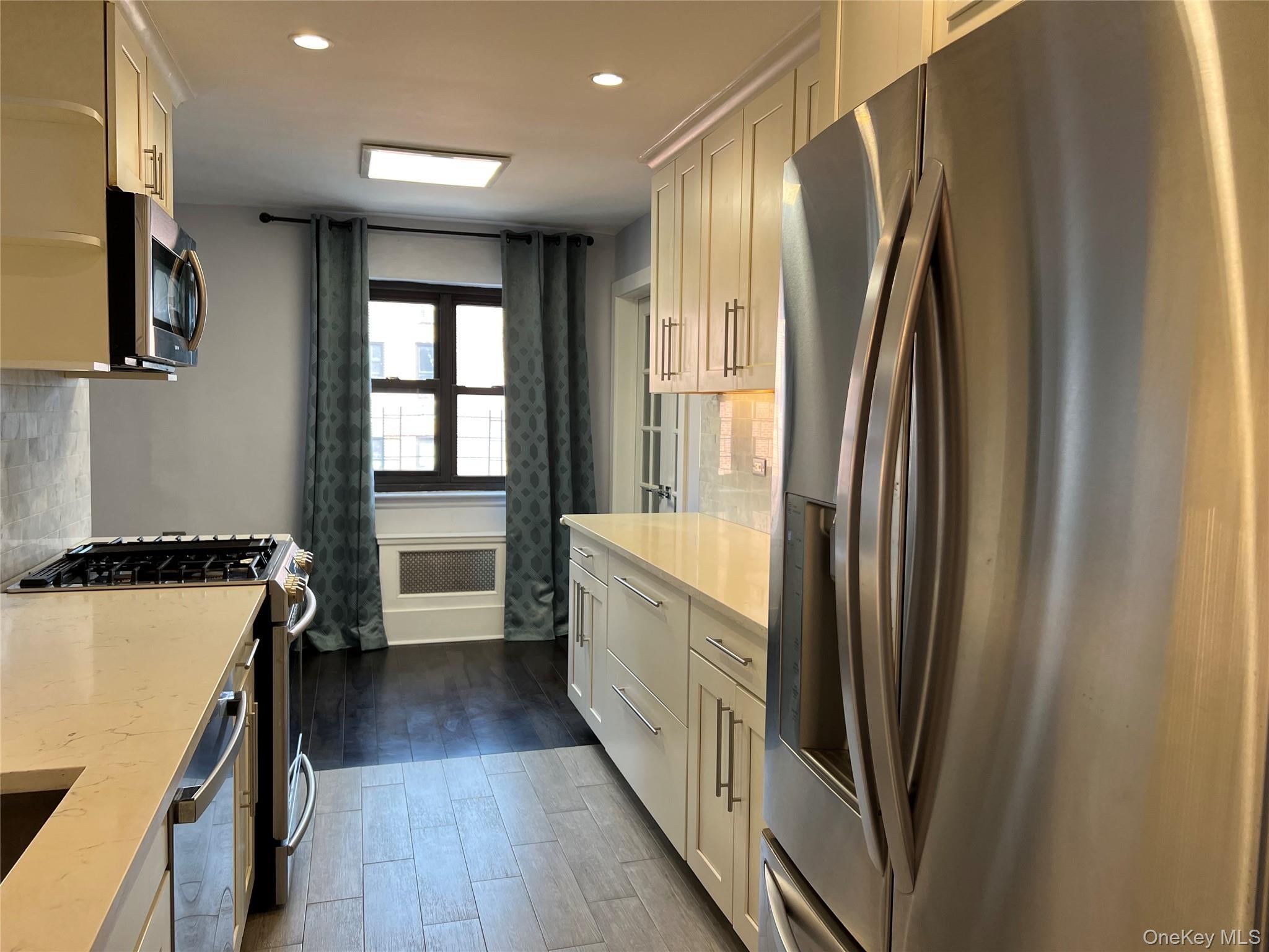 57 10 Junction Blvd #5 C, Elmhurst, NY 11373 photo