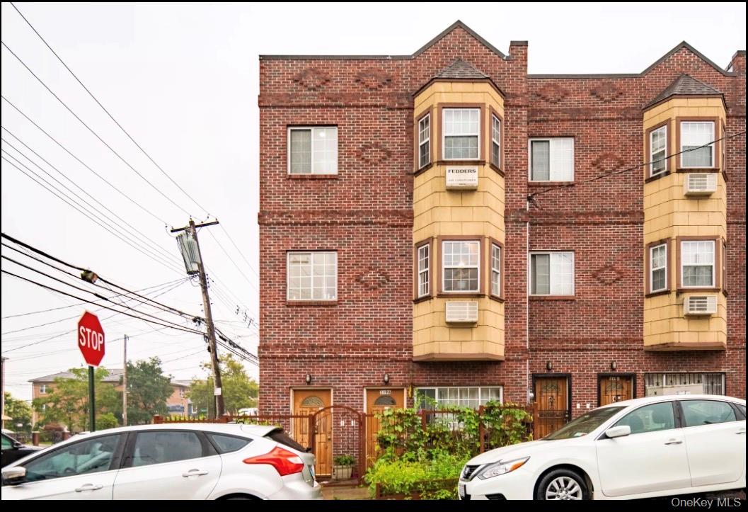 1496 Hicks St, Bronx, NY 10469 photo