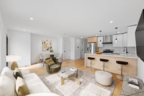 Duplex in Kew Garden Hills NY 6435 138th Street.jpg