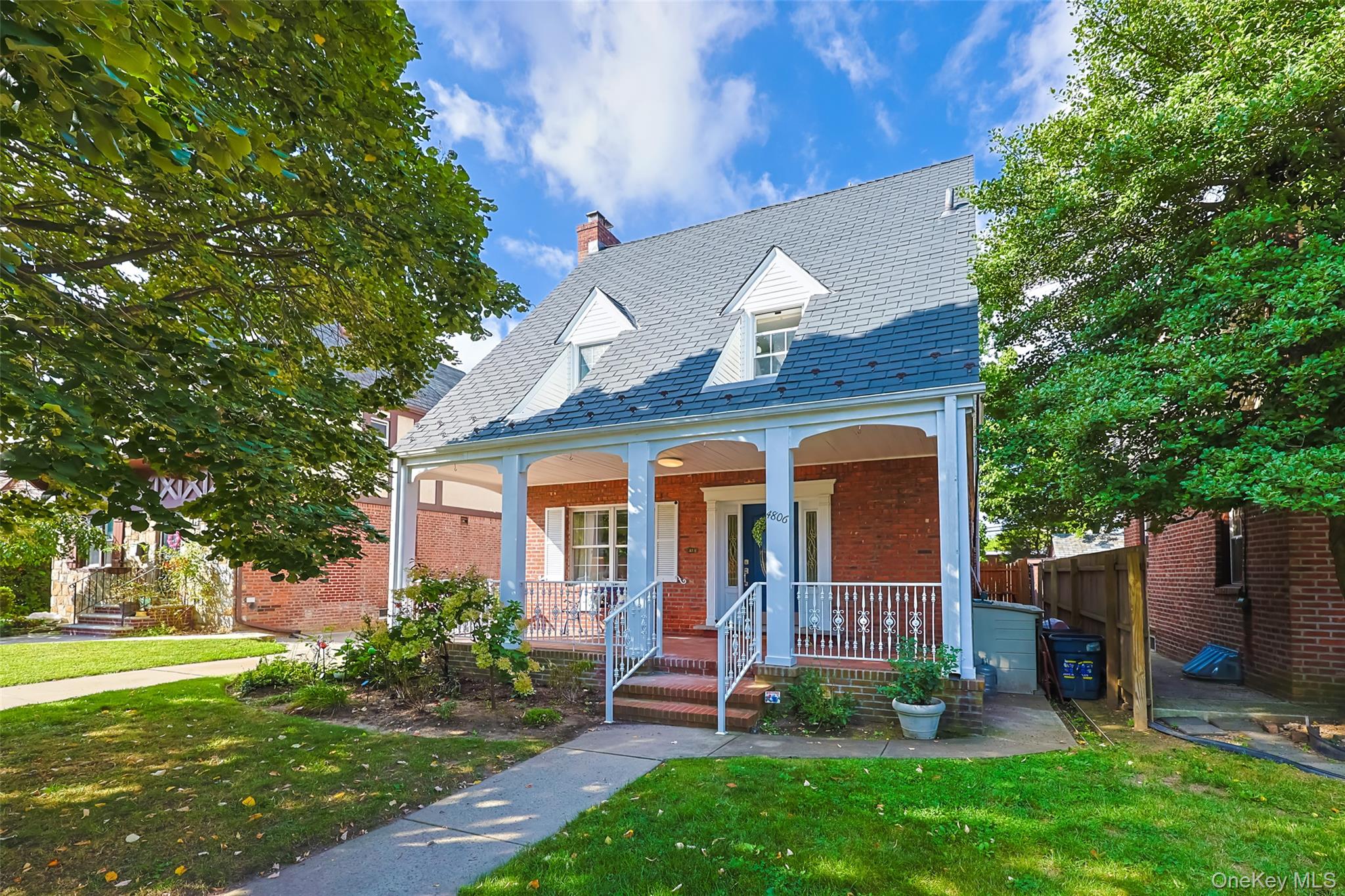 4806 215th St, Oakland Gardens, NY 11364 photo