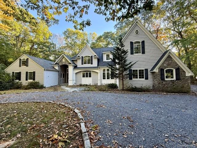 23 Cliff Rd, Belle Terre, NY 11777