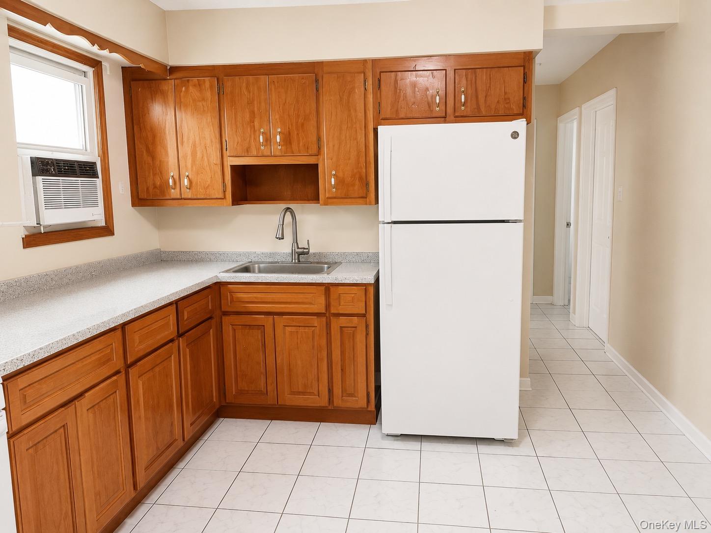 29 Julian Pl, Island Park, NY 11558 photo