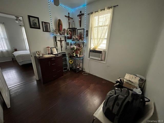 5316 Haspel St, Elmhurst, NY 11373 photo