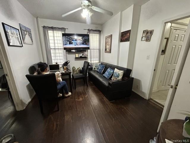 5316 Haspel St, Elmhurst, NY 11373 photo