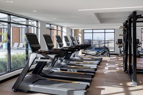 Condominium in Long Beach NY 140 Boardwalk #PH 5 B 19.jpg