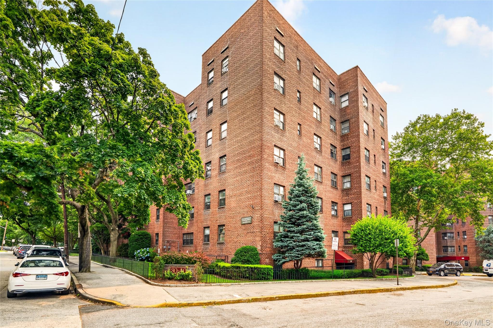 30 Fleetwood Ave, Fleetwood, NY 10552