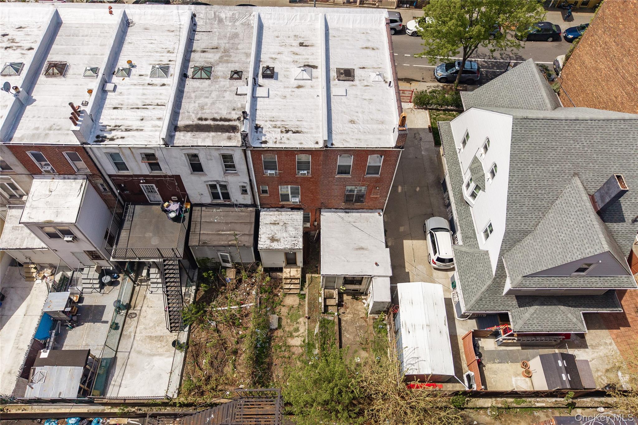 2410 Grand Ave, Bronx, NY 10468 photo