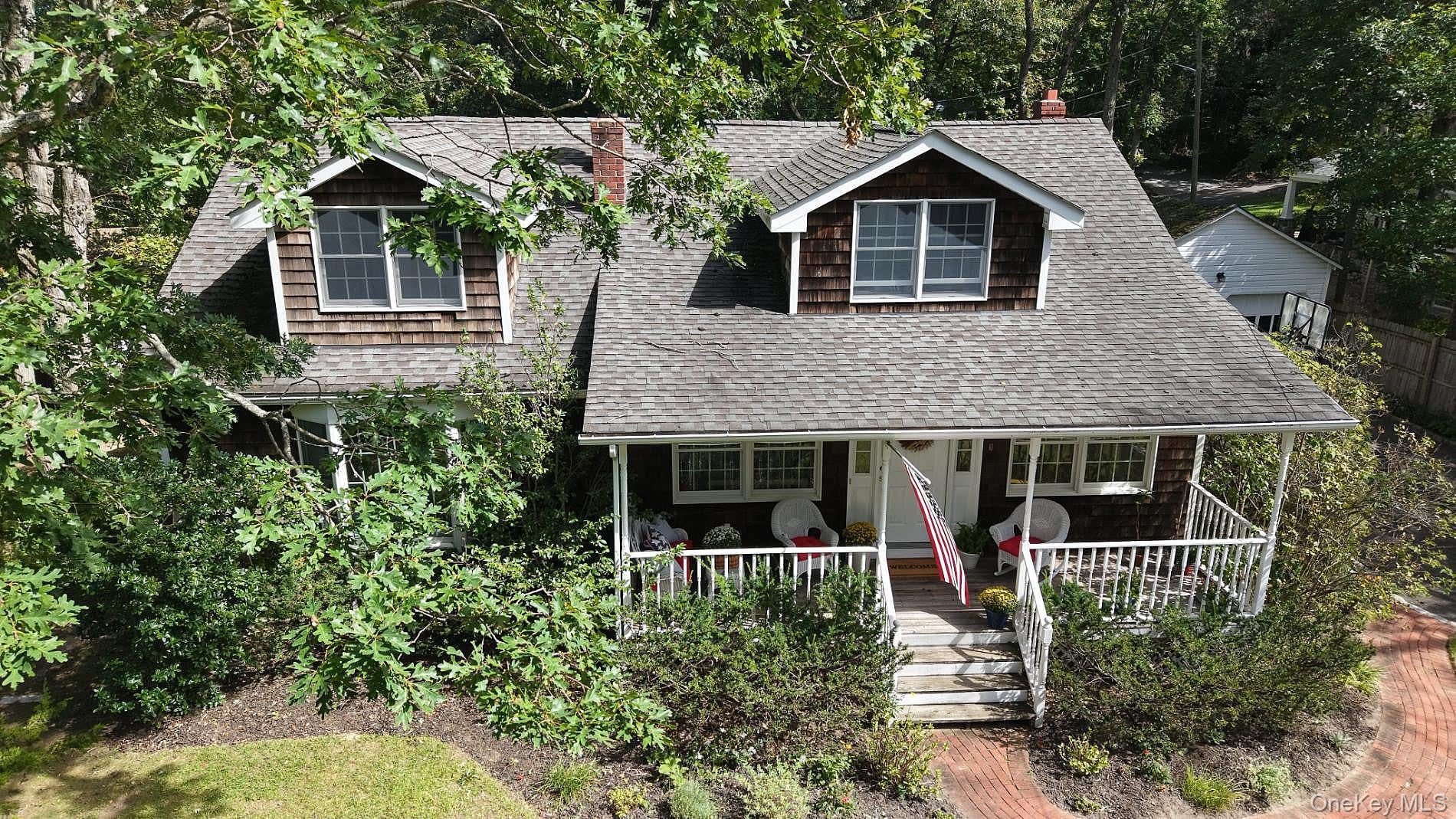 11 Urbans Rd, Sound Beach, NY 11789 photo