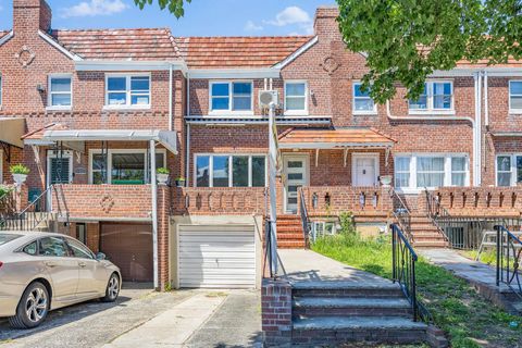 Single Family Residence in Kew Garden Hills NY 140-21 69th Avenue.jpg