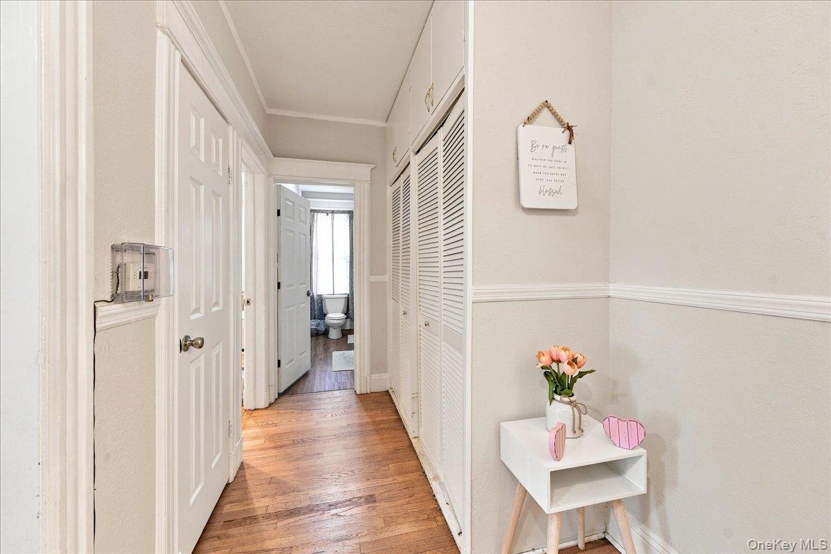 183 Saratoga Ave, Yonkers, NY 10705 photo