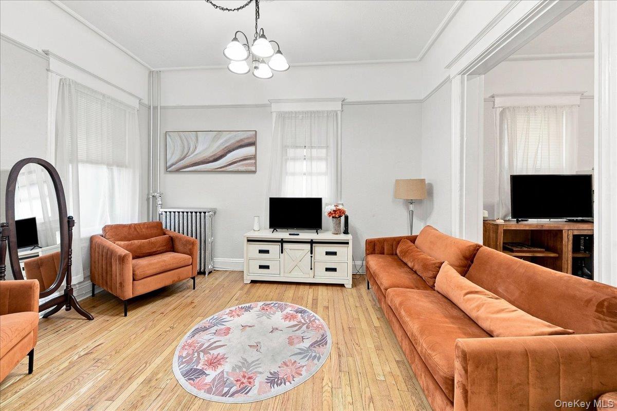 183 Saratoga Ave, Yonkers, NY 10705 photo