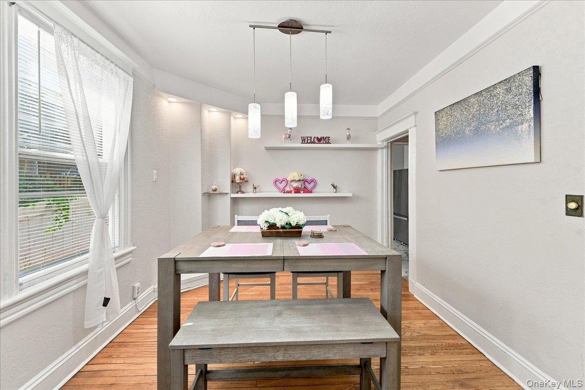 183 Saratoga Ave, Yonkers, NY 10705 photo