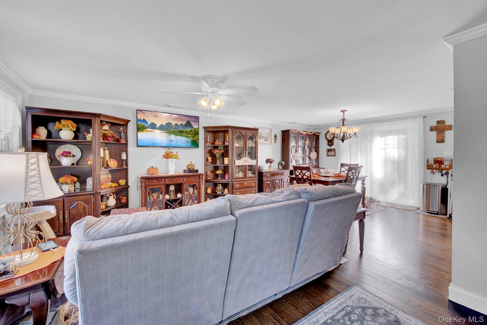 204 Pacific St, Port Jefferson, NY 11776 photo