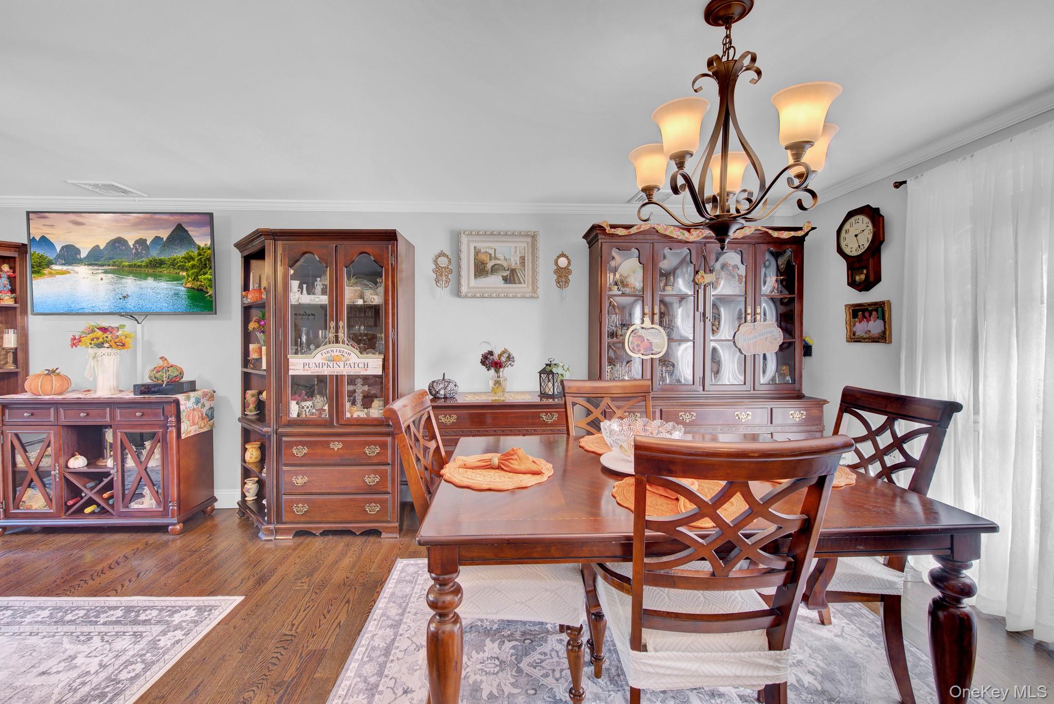 204 Pacific St, Port Jefferson, NY 11776 photo