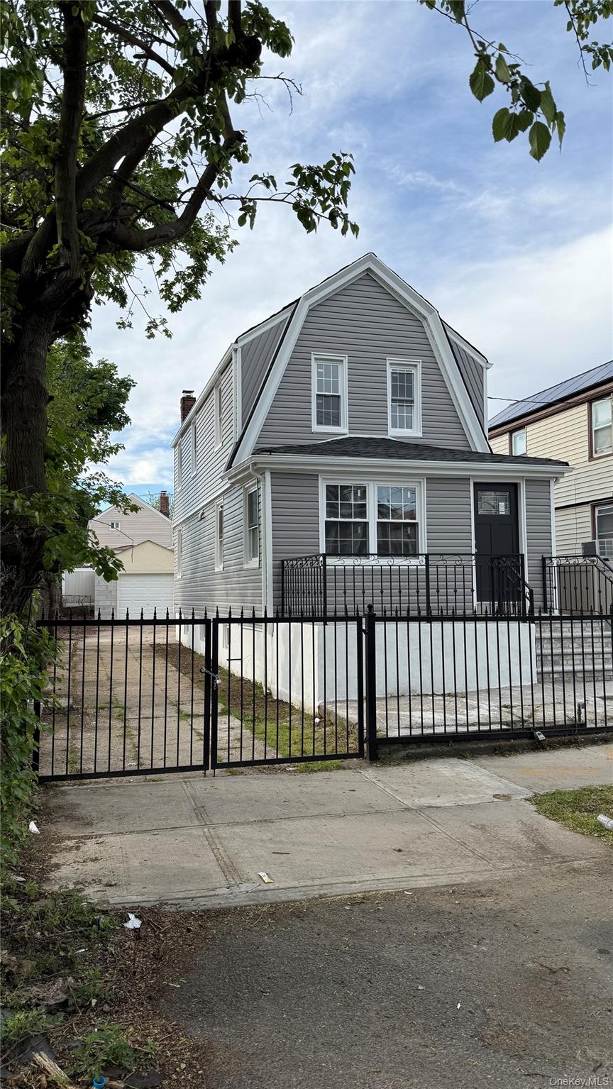 164 21 109th Rd, Jamaica, NY 11433