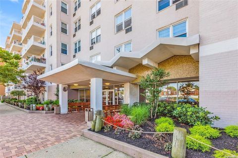Stock Cooperative in Long Beach NY 522 Shore Road #1KK.jpg