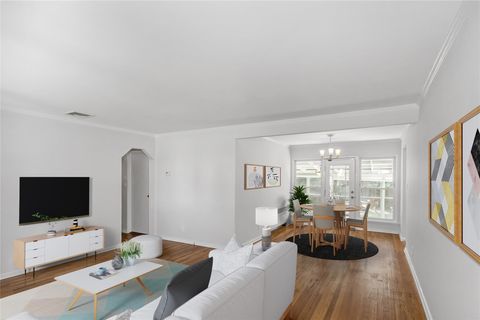 Single Family Residence in Valley Stream NY 174 Gibson Boulevard.jpg