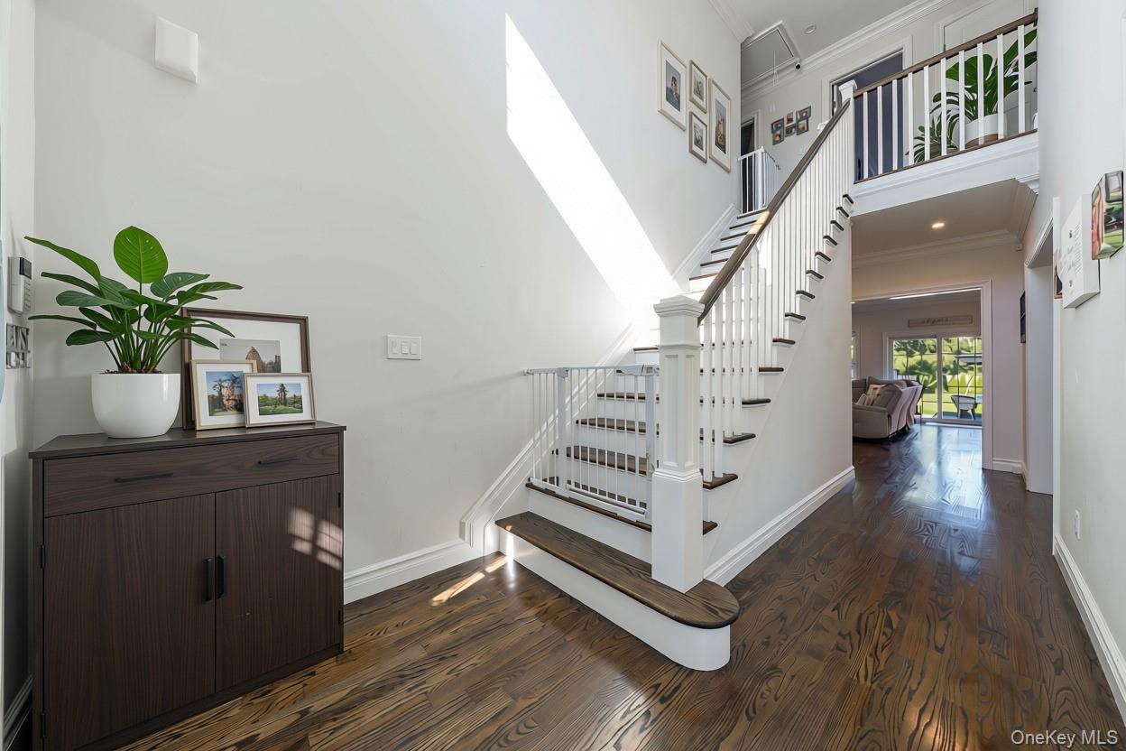 82 Center Ave, East Rockaway, NY 11518 photo