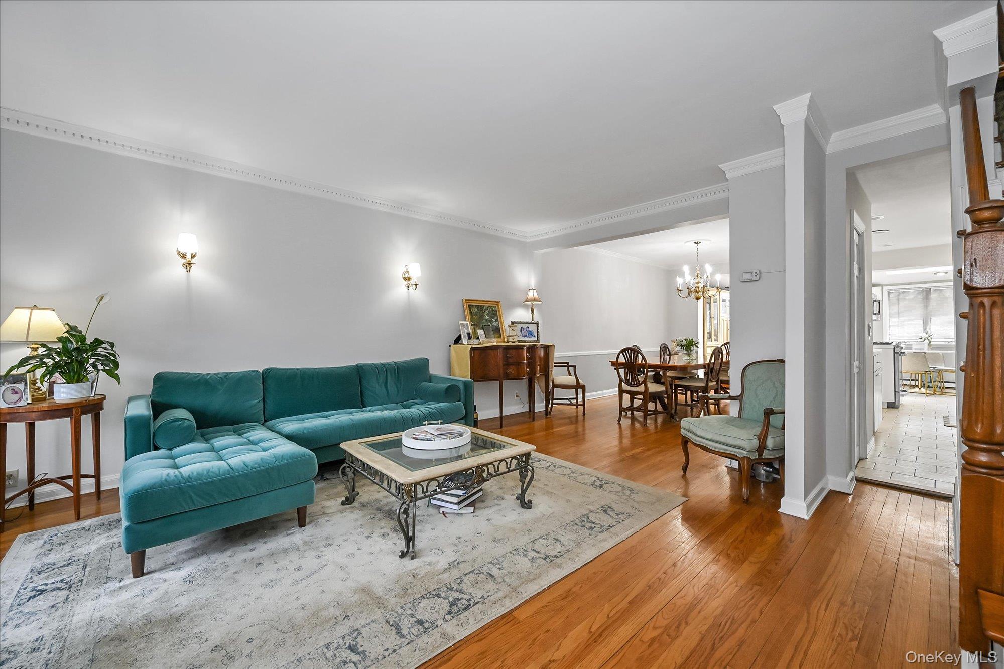136 54 71st Rd, Kew Garden Hills, NY 11367 photo