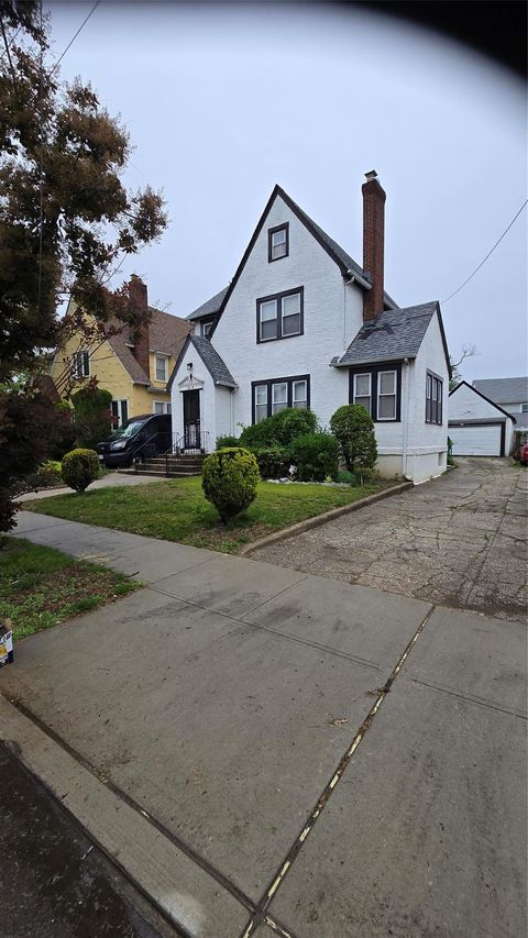 Single Family Residence in Addisleigh Park NY 11419 179th Street.jpg