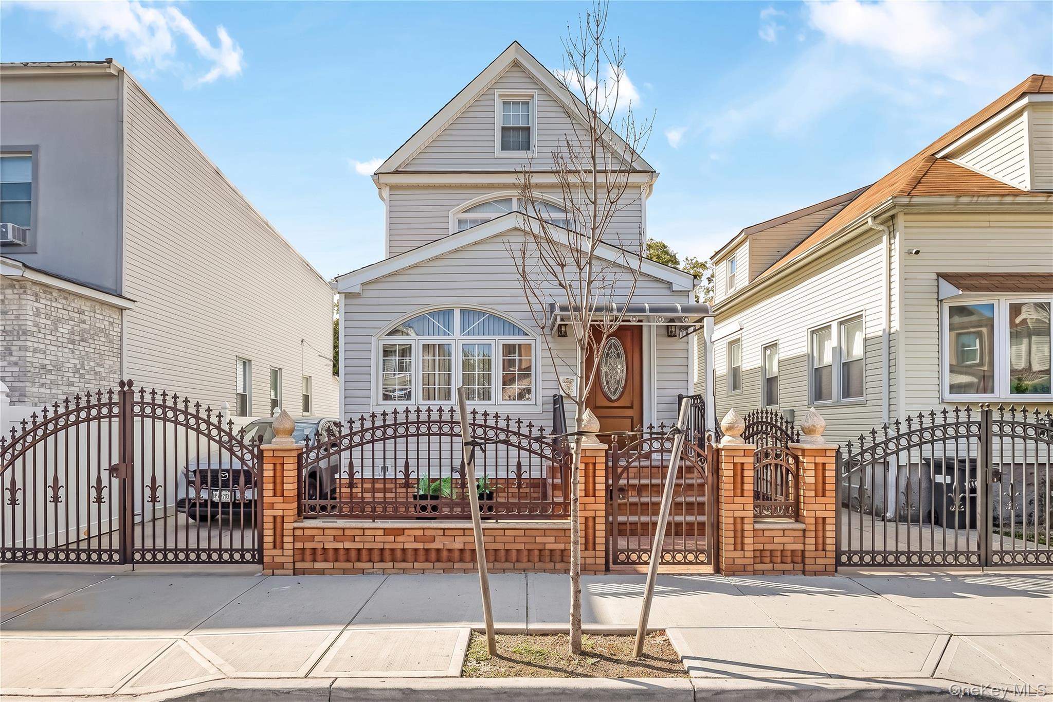 10462 127th St, Richmond Hill S., NY 11419