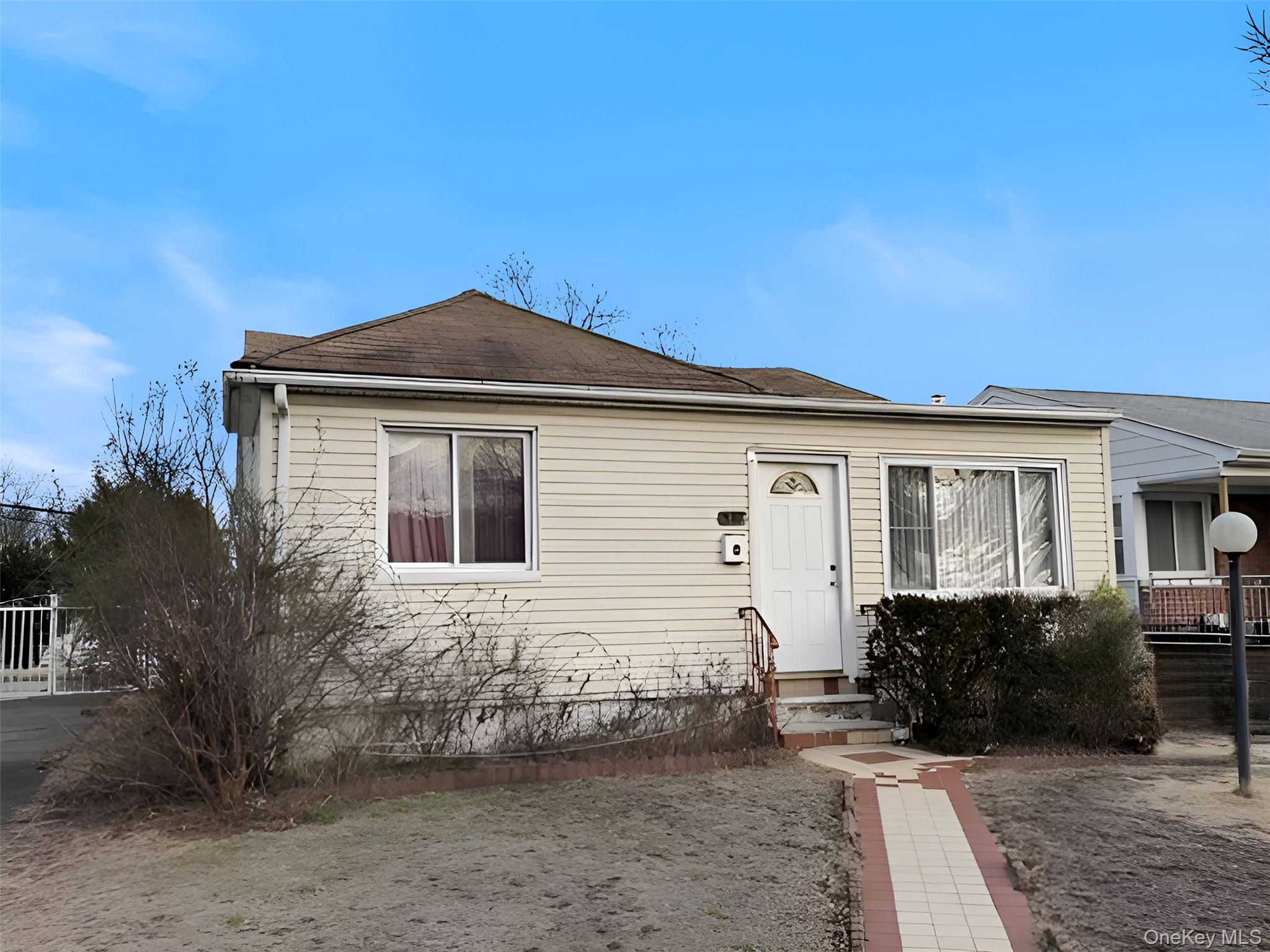 12137 237th St, Rosedale, NY 11422 photo