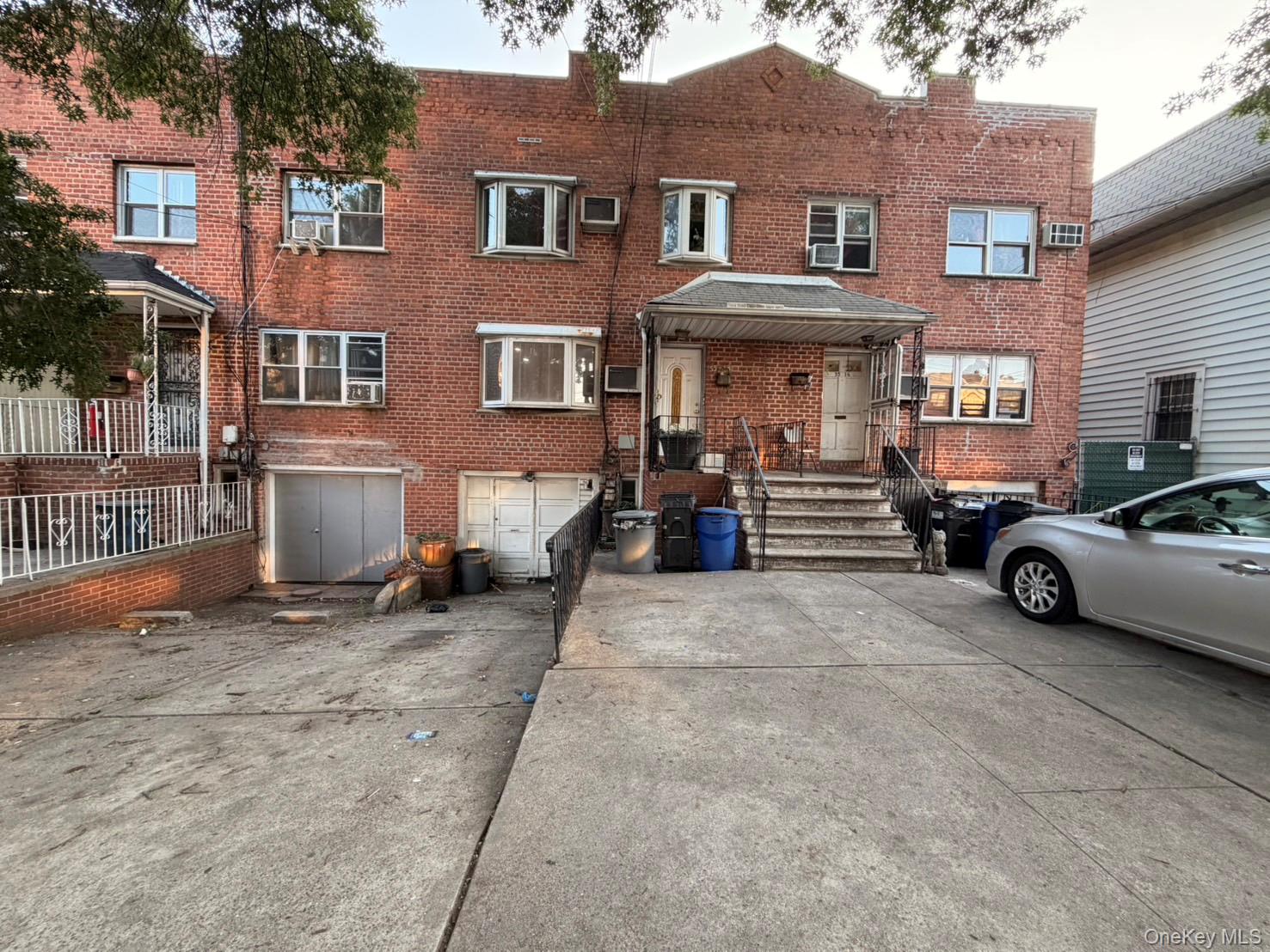 55 18 Junction Blvd, Elmhurst, NY 11373