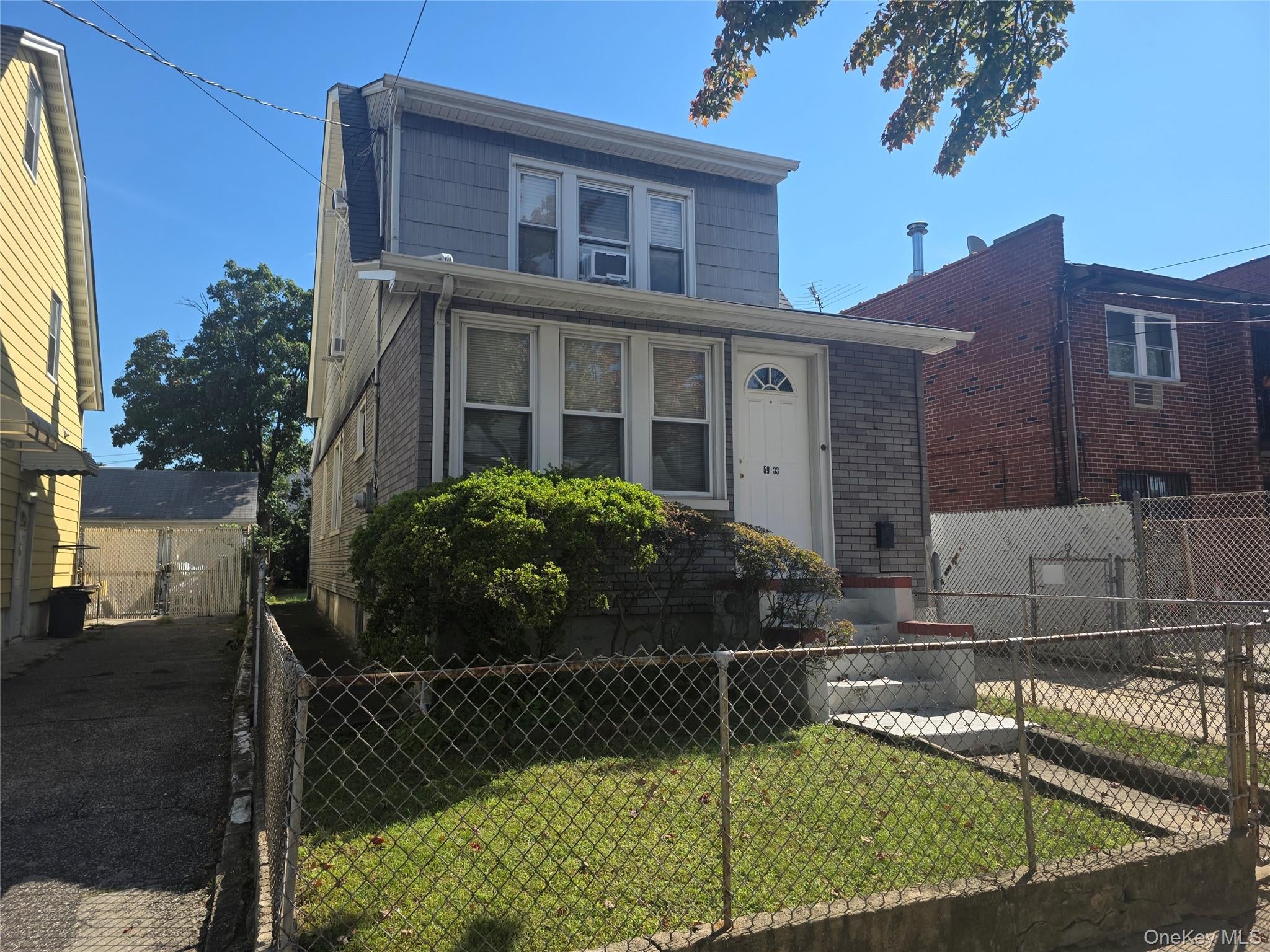 5933 159th St, Fresh Meadows, NY 11365