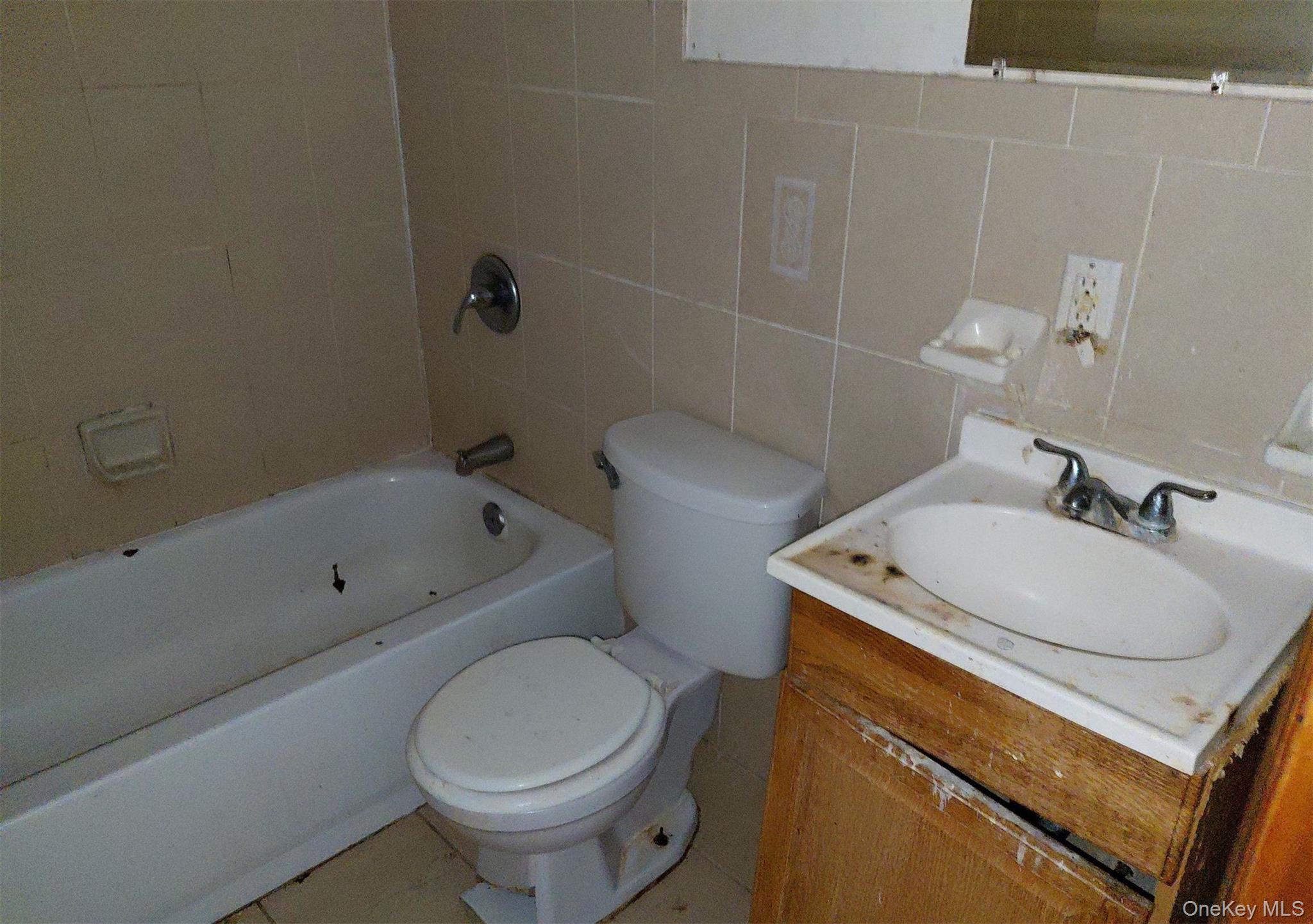 1338 Park Pl, Brooklyn, NY 11213 photo