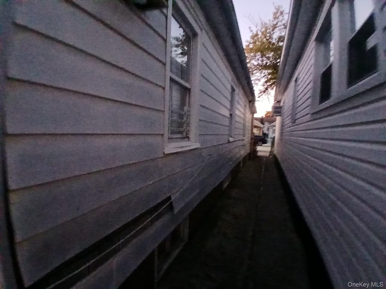 9802 Avenue L, Brooklyn, NY 11236 photo