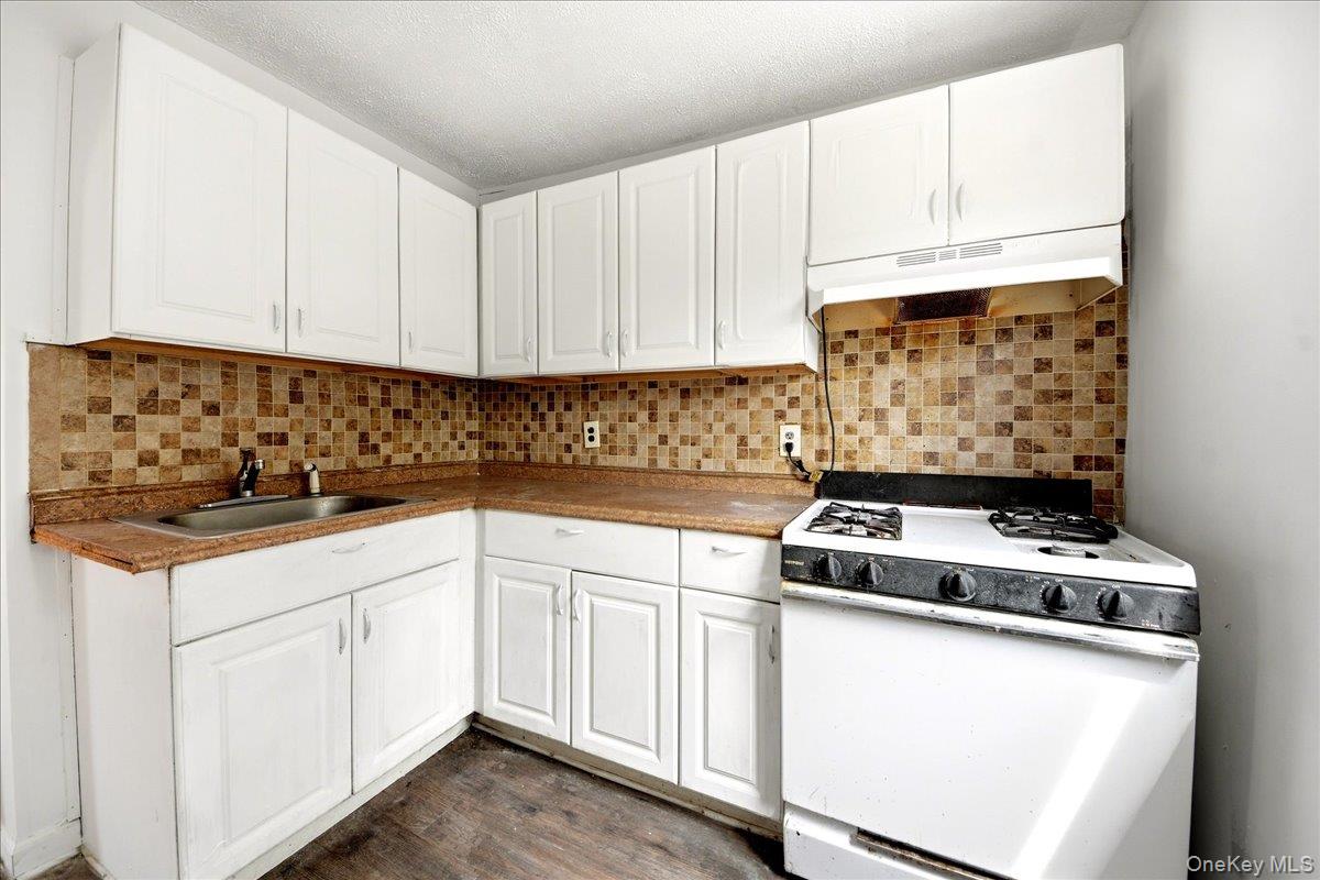 55 S High St, Mount Vernon, NY 10550 photo