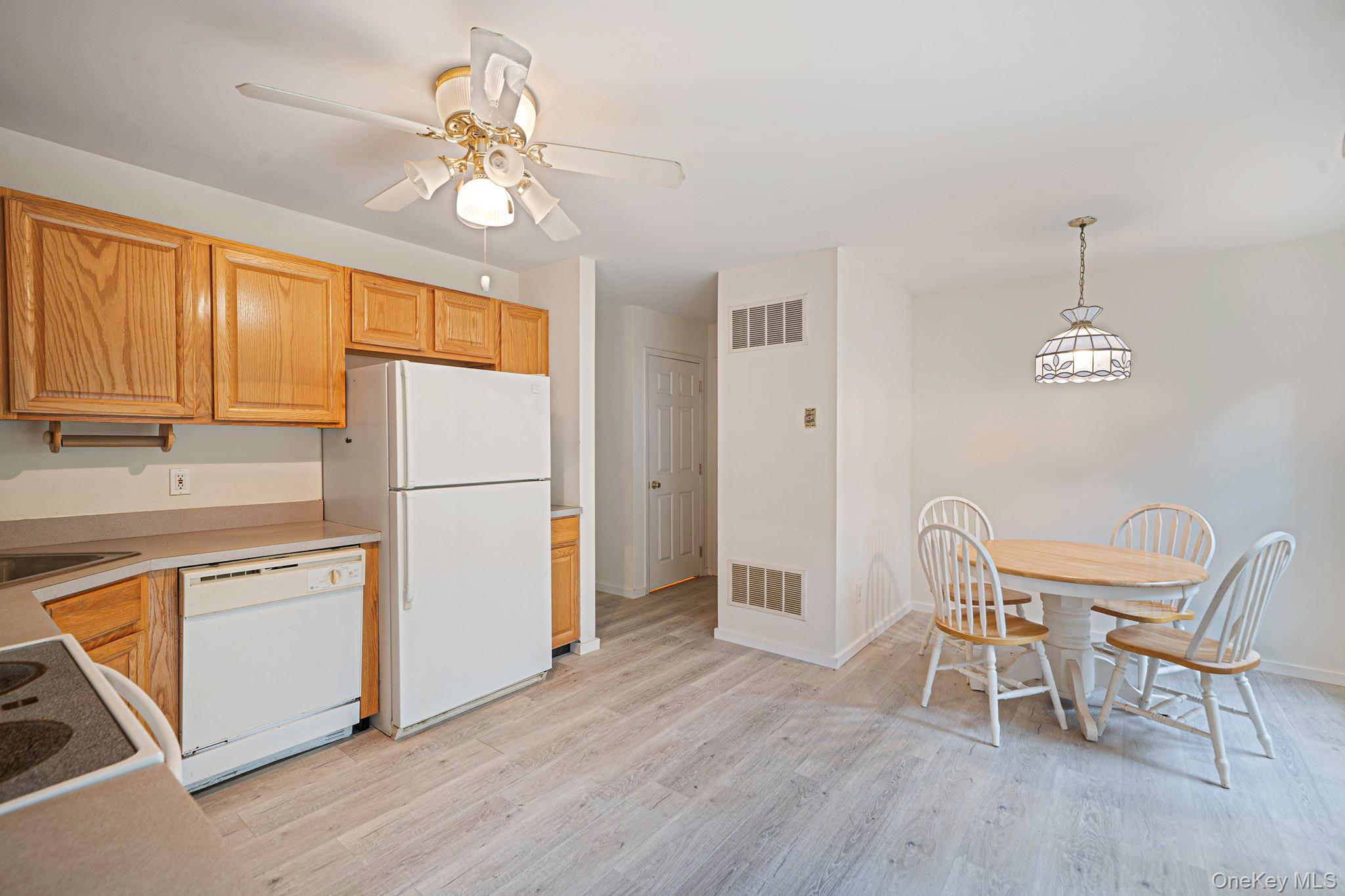 2 Community Rd, Coram, NY 11727 photo