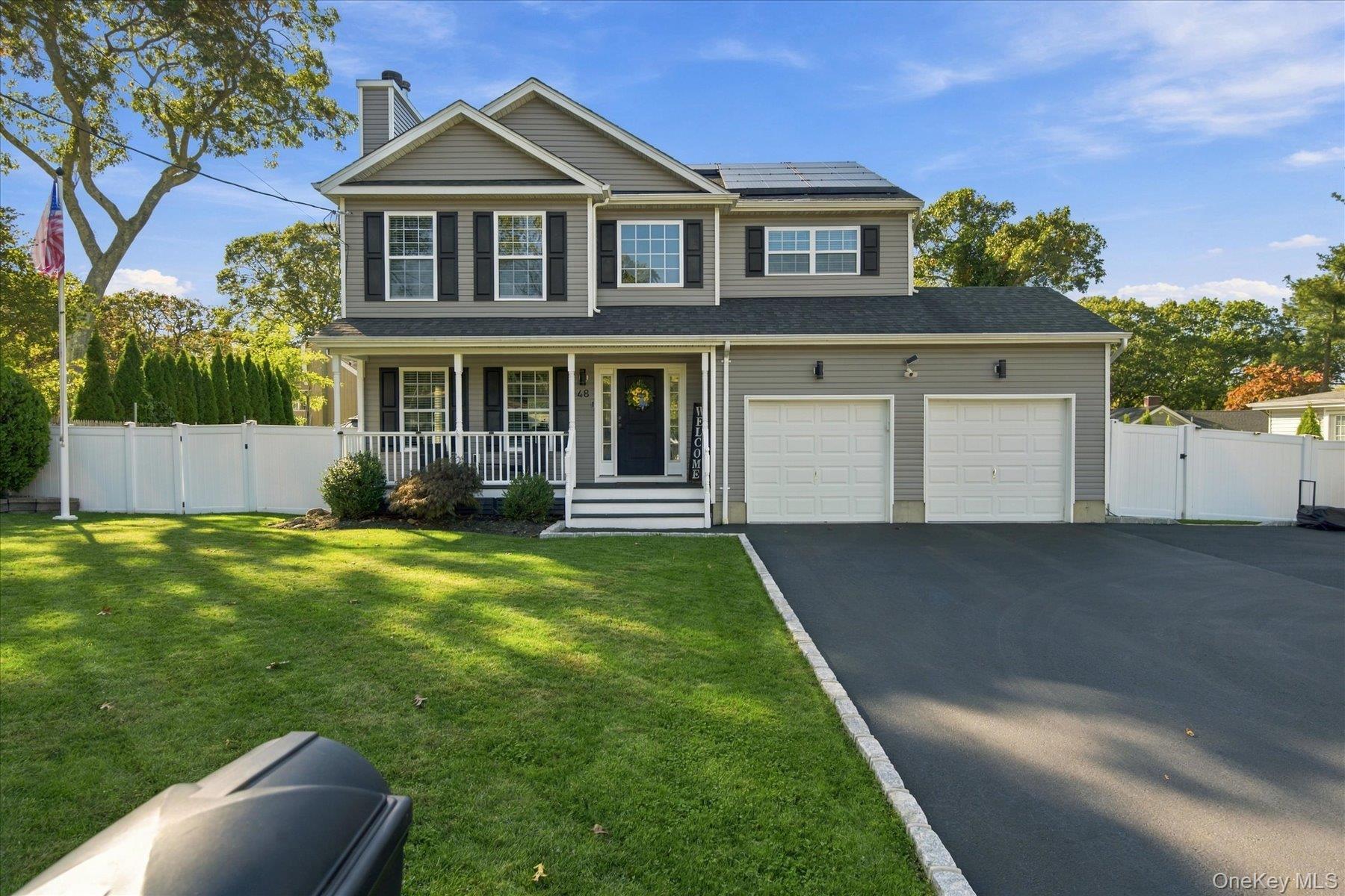 48 Sunrise Dr, Sound Beach, NY 11789