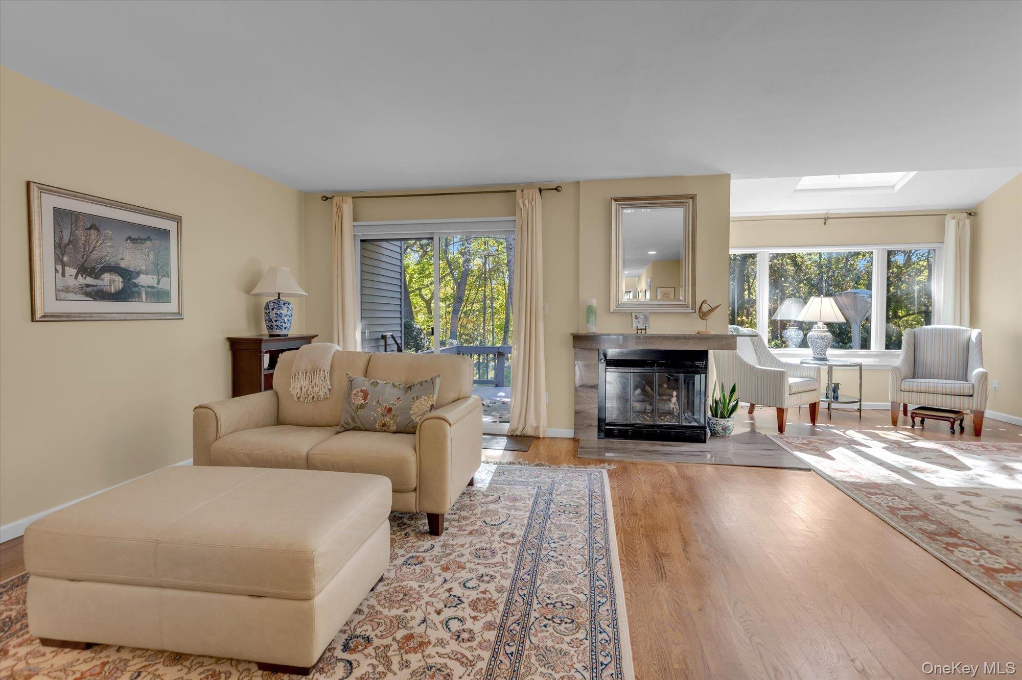 81 Lisa Dr, Northport, NY 11768 photo
