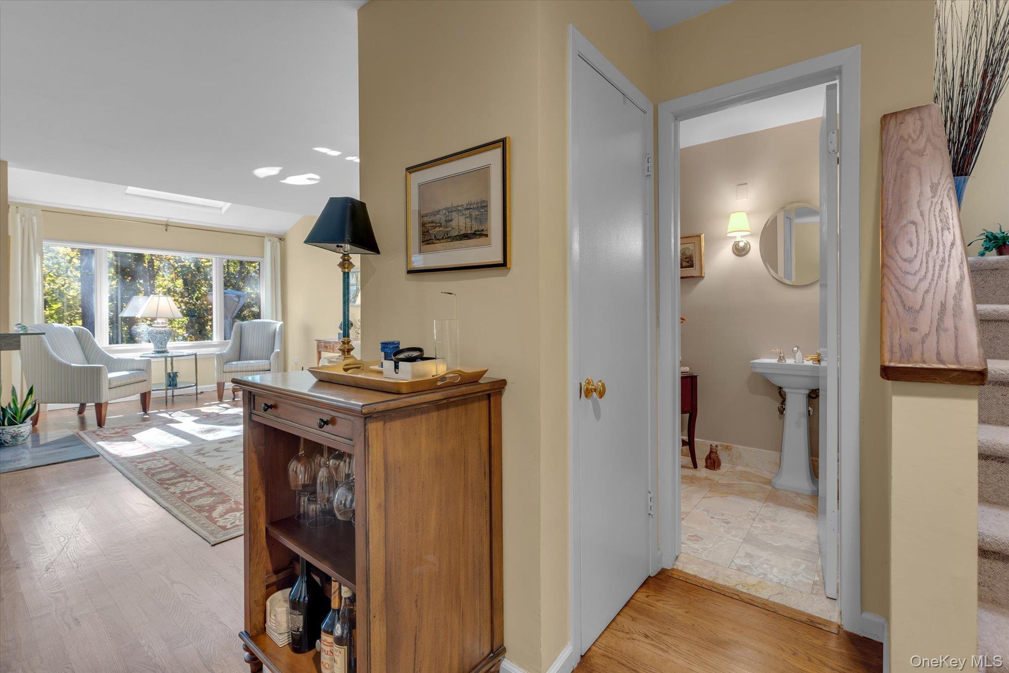 81 Lisa Dr, Northport, NY 11768 photo