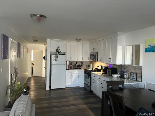 204 Beach 102 St, Rockaway Park, NY 11694 photo