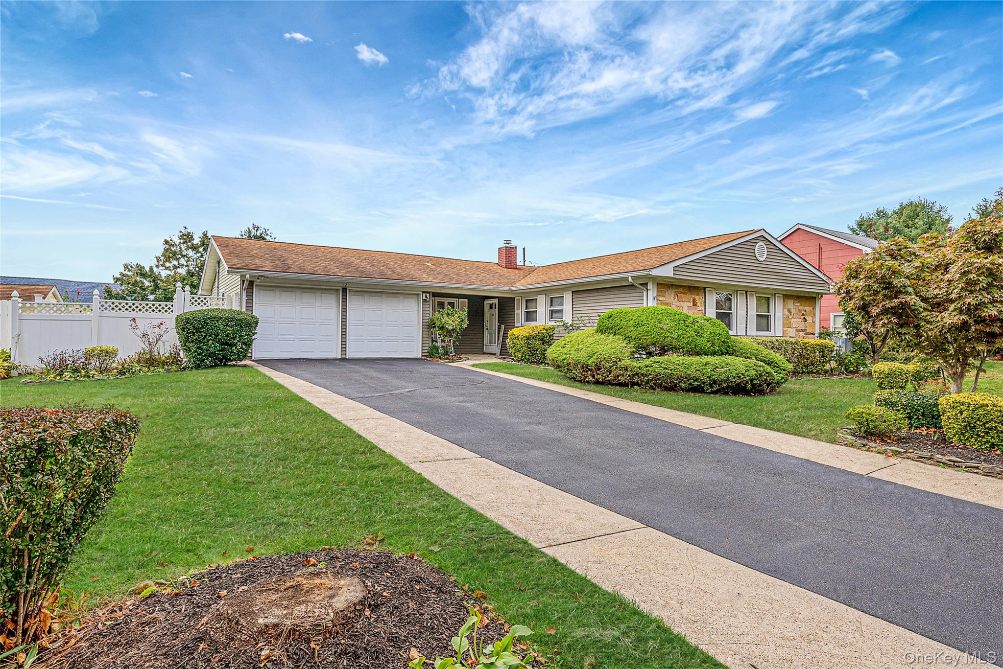 12 Twisting Dr, Lake Grove, NY 11755