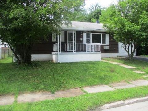 Single Family Residence in Port Jervis NY 118 Ryan Street.jpg