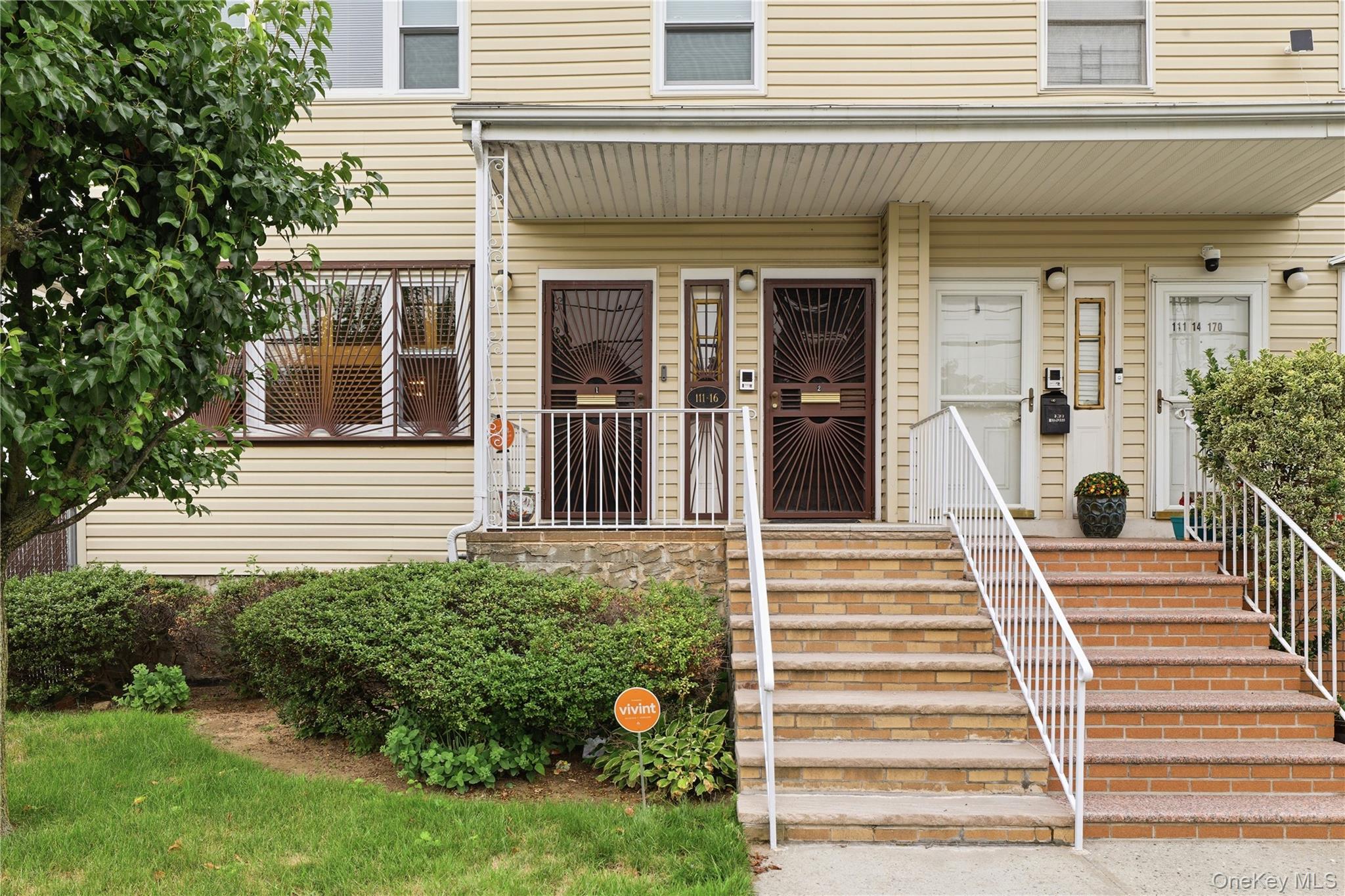 111 16 170th St, Jamaica, NY 11433
