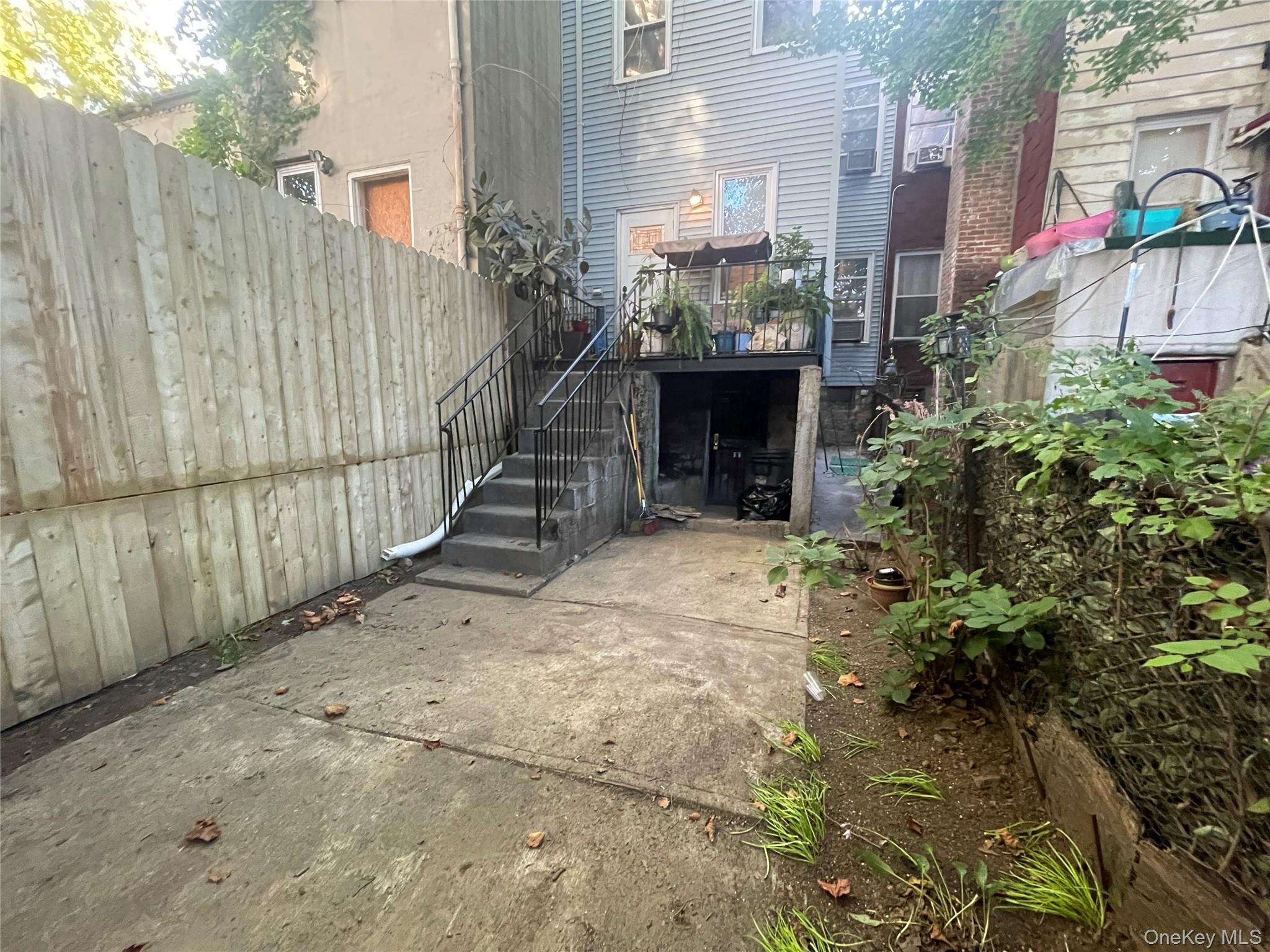 1336 Teller Ave, Bronx, NY 10456 photo