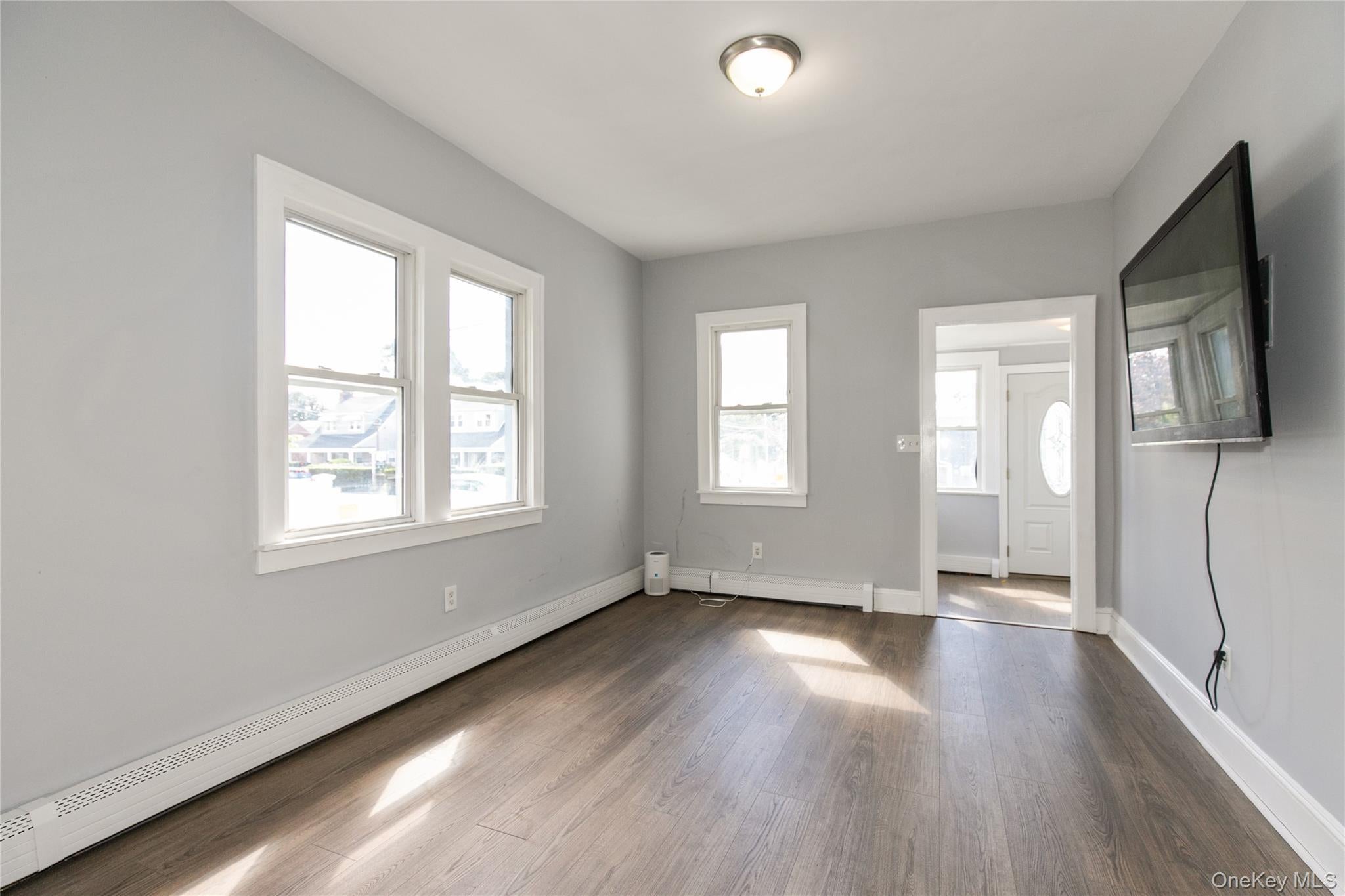 133 Union St, Freeport, NY 11520 photo