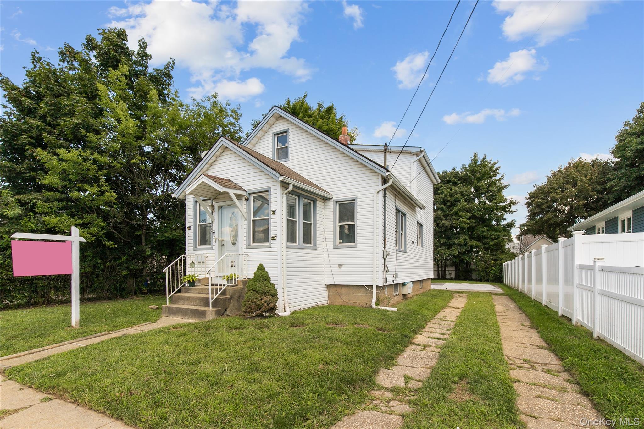 133 Union St, Freeport, NY 11520 photo