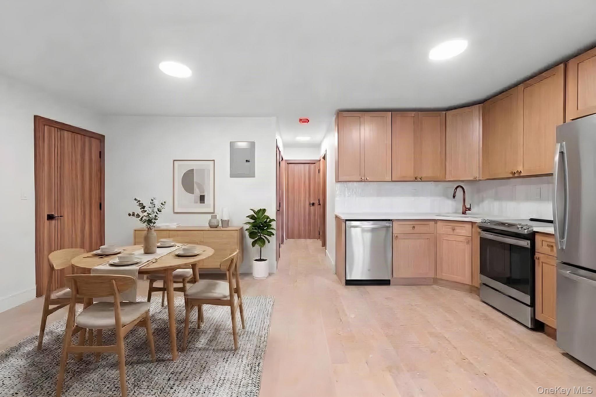 775 216th St, Bronx, NY 10467