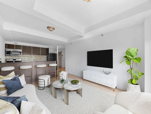 Condominium in Briarwood NY 143-20 Hoover Avenue #605.jpg