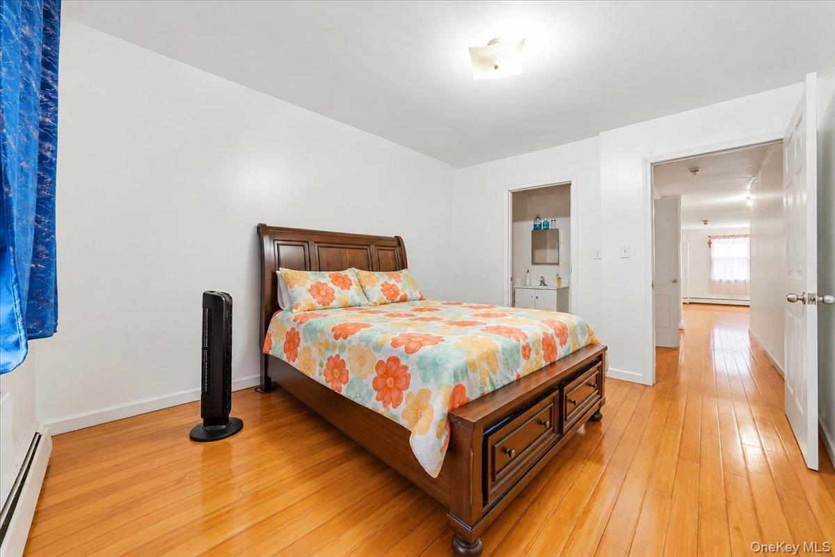 2050 Arthur Ave, Bronx, NY 10457 photo