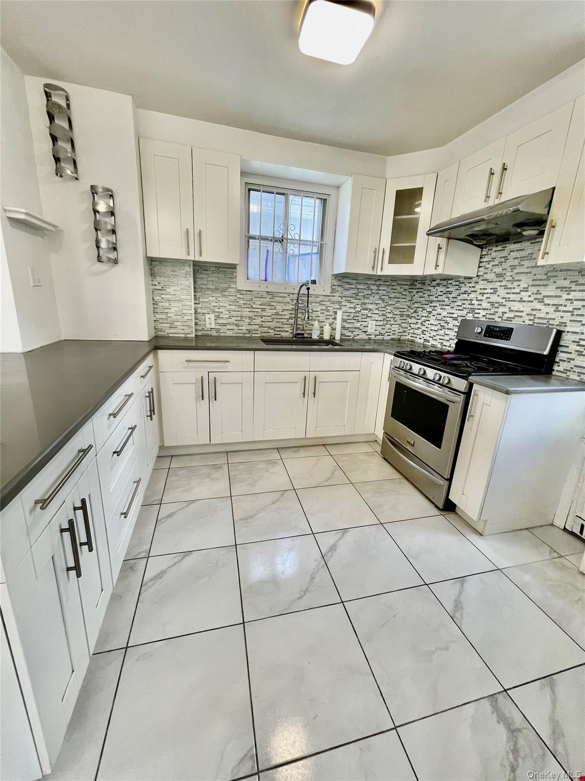 127 19 9th Ave, Flushing, NY 11356 photo