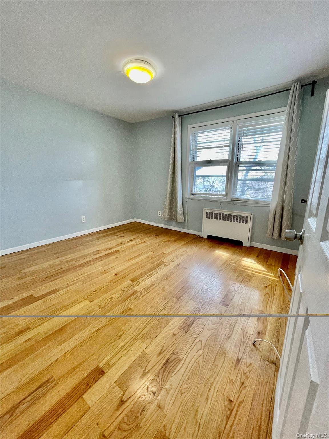 127 19 9th Ave, Flushing, NY 11356 photo