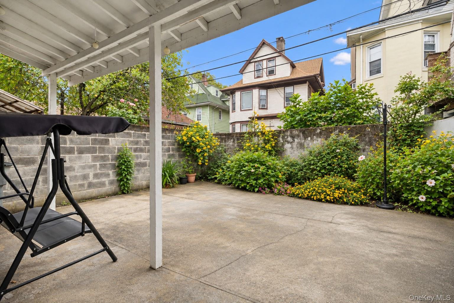 60 Ashford St, Brooklyn, NY 11207 photo