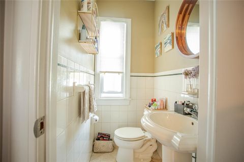 Duplex in Long Beach NY 445 W Walnut Street 19.jpg